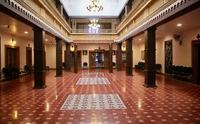 Thiruchitrambalam Palace Resort